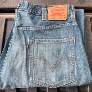 Men Levi Jean size 38x30 style 569